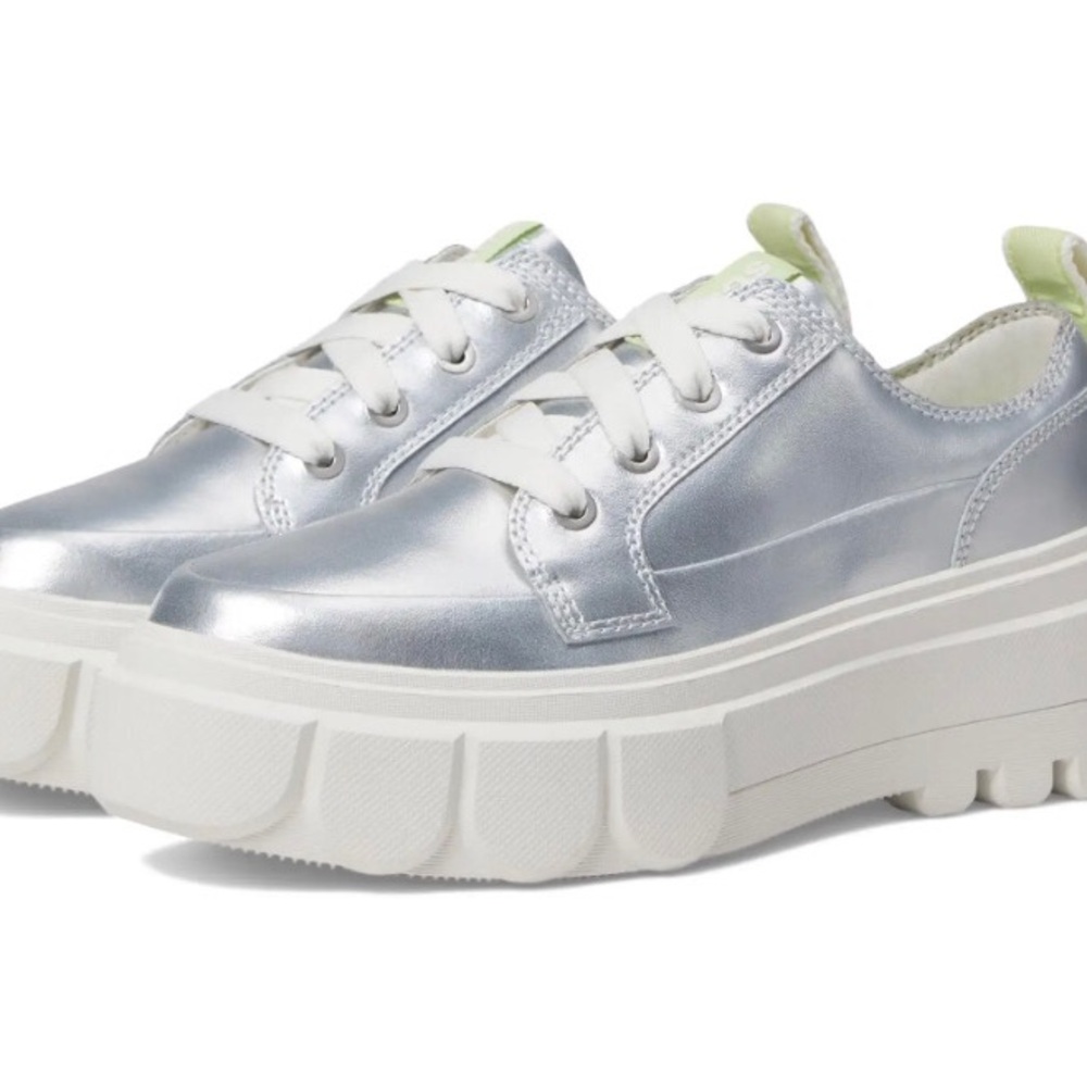Sorel Silver Metallic Platform Lace-Up Shoes with White Sole 7